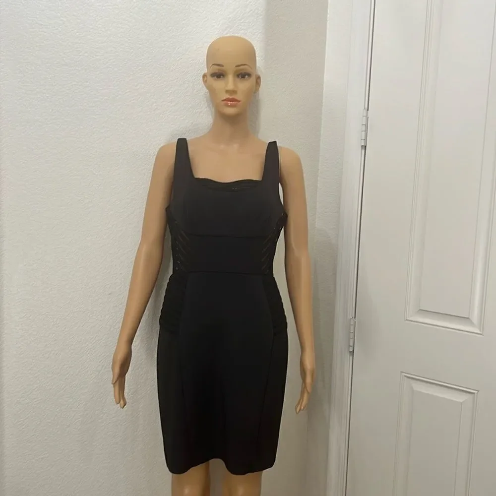Metaphor Dress Sz  Black Scoop Neck Sleeveless Mini Slimming Cutouts Zipper Back
